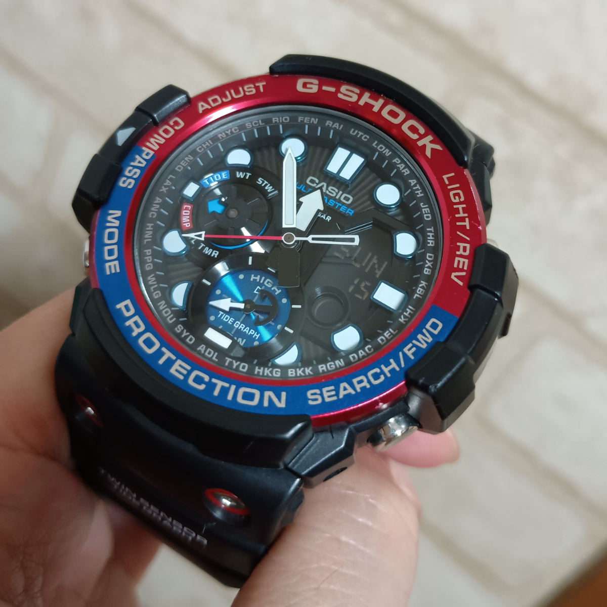 �yG-shock�z�K���t�}�X�^�[�y�v�V�J���[CASIO GN-1000-1AJF���r���[